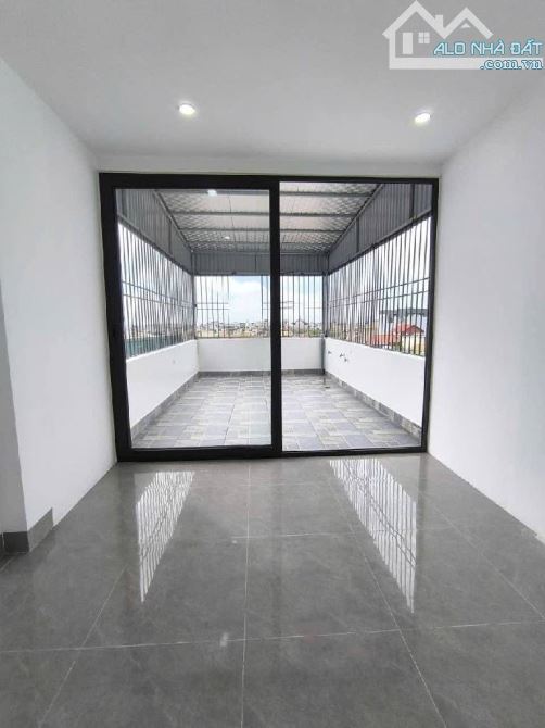Cực Hót Sài Đồng Long Biên 38m 7T thang máy nhỉnh 10 tỷ oto tránh. - 1