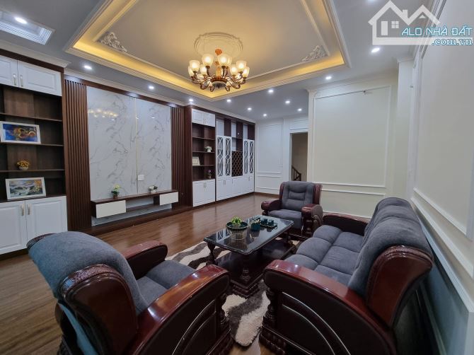 Mặt Phố Khương Thượng - 6 Tầng Thang Máy, Hai Thoáng Chỉ 23 Tỷ - 1