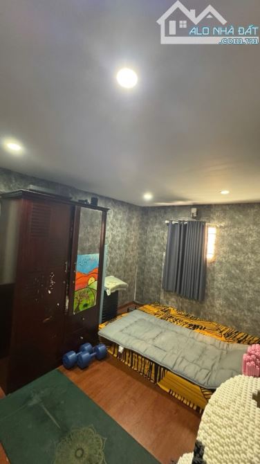 Bán nhà 3 tầng - 4x6 - Ngay Vườn Lài, gần Trường Lê Anh Xuân - chỉ hơn 3 tỷ - 1