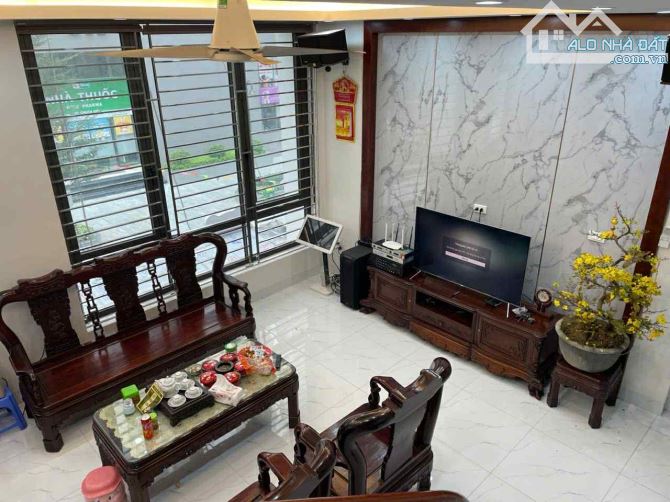 nhà Liền kề IEC, Tứ Hiệp, DT: 58m, nhà 4 tầng, thang máy, vỉa hè, kinh doanh sâm uất - 1