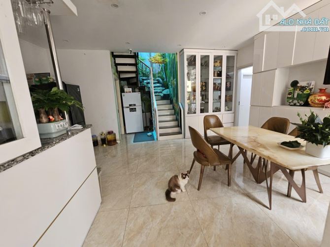 Cho thuê biệt thự ở Vũ Miên 165m2 x 3 tầng full nội thất, 10m ra Hồ Tây - 1