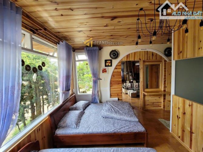 VILLA SÂN VƯỜN _ MANG NÉT CỔ KÍN GẦN HỒ XUÂN HƯƠNG - 1