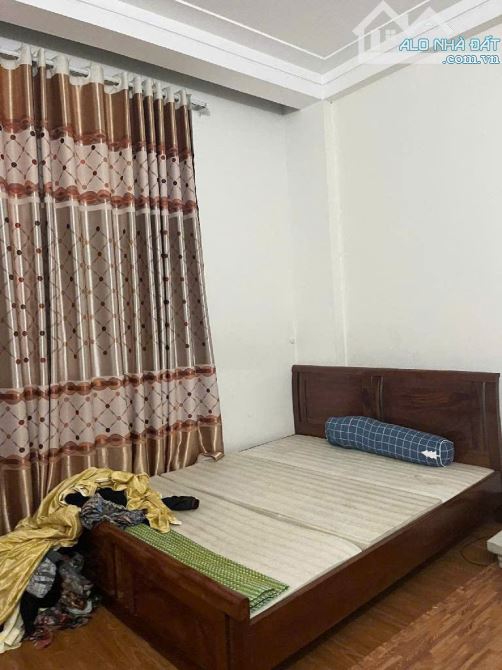 BÁN NHÀ ĐẸP – ĐÔNG DƯ – BÁT KHỐI – THẠCH BÀN – LONG BIÊN – 35M² – 4 PHÒNG NGỦ – GIÁ 3,9 TỶ - 1