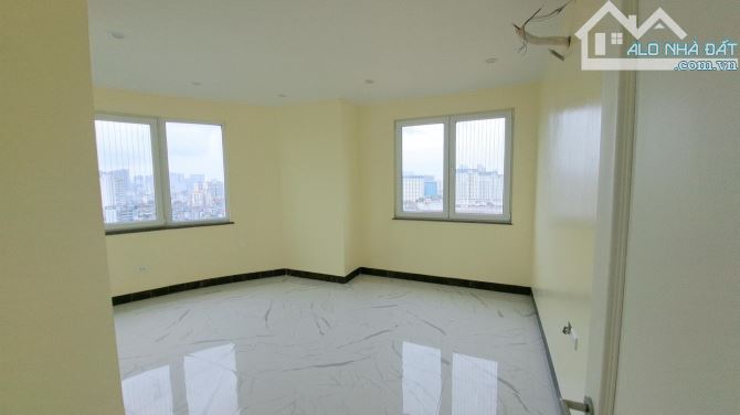 VIP NGHĨA ĐÔ – LÔ GÓC – VIEW STARLAKE, BỂ BƠI – 333M² – 6PN, 6WC – 18.6 TỶ (0TL152071) - 1