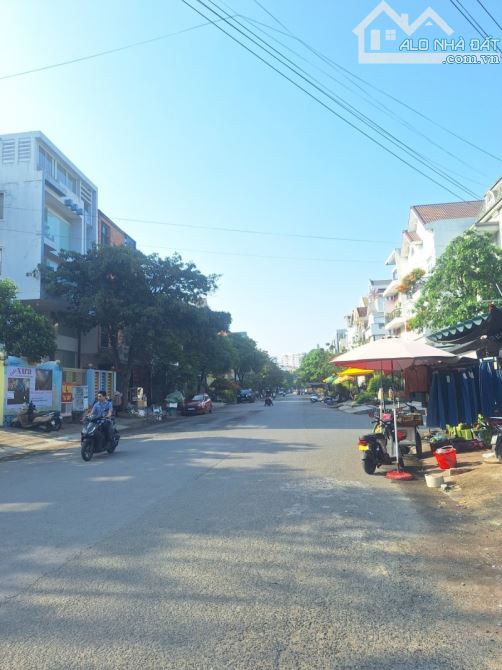 Siêu phẩm ven sông – Nhà 10x38m, chỉ 18 TỶ, thu nhập 30tr/tháng - 1
