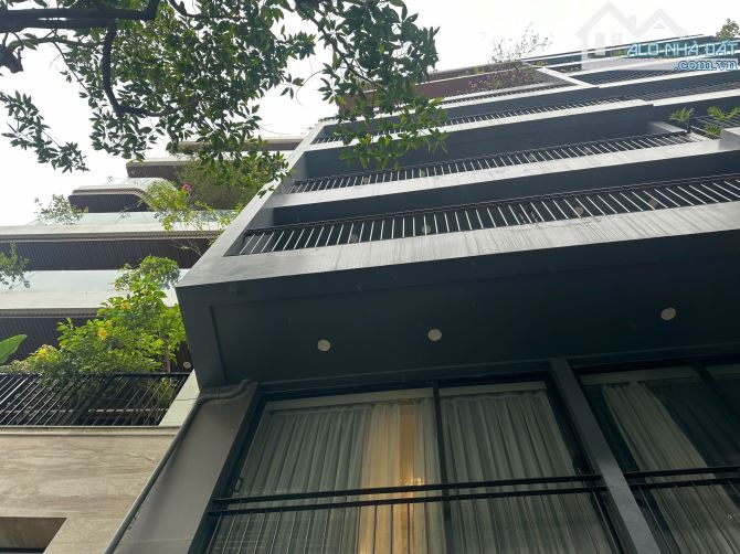 SIÊU PHẨM NGÕ 36 ĐÀO TẤN - 70M2 Ô TÔ KINH DOANH - 2 MẶT NGÕ - 6M MẶT TIỀN - 5 TẦNG HIẾM - 1