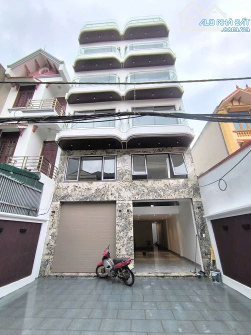 NHÀ MỚI 7TẦNG-CHU HUY MÂN-NGAY CHỢ PHÚC ĐỒNG-CÔNG VIÊN-TRƯỜNG HỌC CÁC CẤP RẤT GẦN - 1