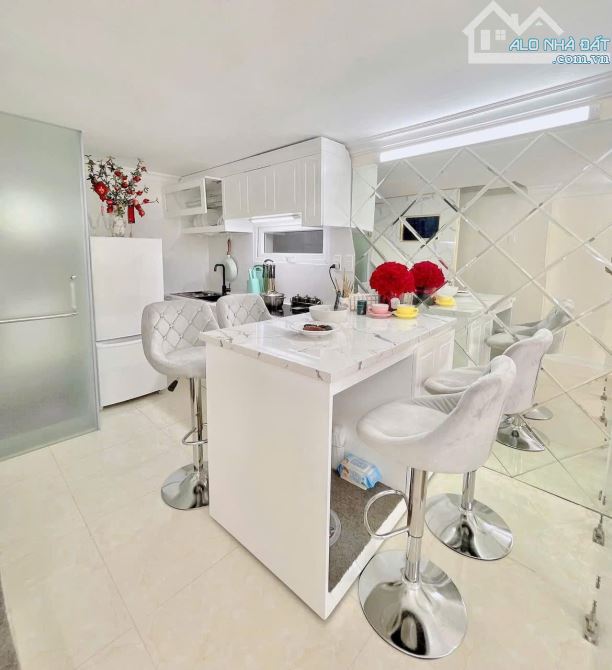cần bán gấp nhà phố Tôn Đức Thắng Văn Hương 25m 4 tang 3.3mt 5.6 tỷ, Đống Đa - 1