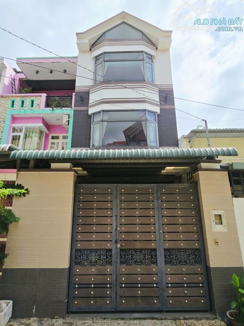 Q2 - BÁN NHÀ ĐẸP HẺM XE HƠI GẦN LÊ VĂN THINH - 105M2- 4 TẦNG, 4PN - CHỦ TẶNG NỘI THẤT - 1