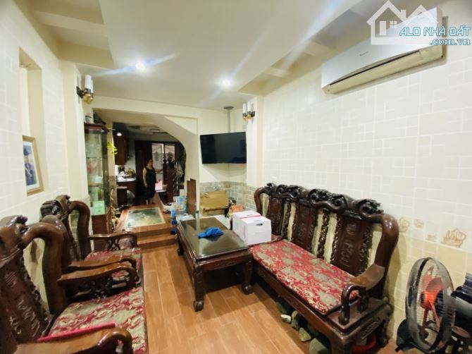 BÁN NHÀ XÃ ĐAN- PHÂN LÔ- OTO ĐI QUA NHÀ BA GÁC ĐỖ CỬA- NGÕ THÔNG GẦN PHỐ- AN SINH ĐỈNH. - 1