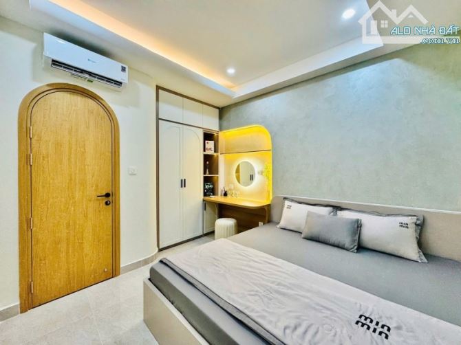 BÁN NHÀ SIÊU PHẨM 2 TẦNG – THÍCH QUẢNG ĐỨC P5 PHÚ NHUẬN – 27M² (6x5) – 2PN– CHỈ 4.98 TỶ - 12