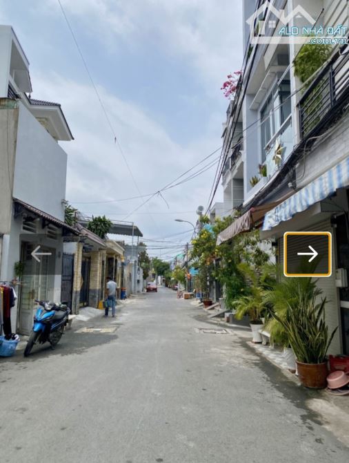 Nhà HXH Đào Tông Nguyên_ Phú Xuân, Nhà Bè. DT 95m2. 3 Tầng. Ngang 5m x dài 19m. Giá 8.5 tỷ - 19