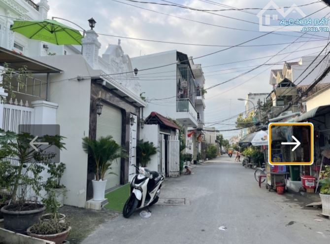 Nhà HXH Đào Tông Nguyên_ Phú Xuân, Nhà Bè. DT 95m2. 3 Tầng. Ngang 5m x dài 19m. Giá 8.5 tỷ - 19