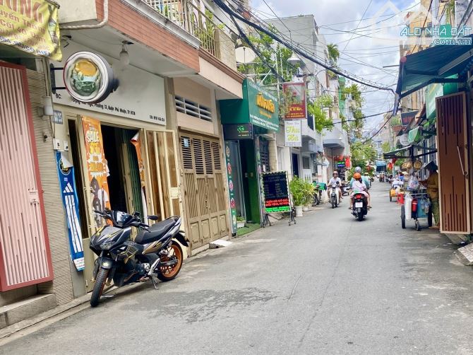 Bán nhà Đặng Văn Ngữ Q.PN - Hẻm xe tải 6m thông LVS - 2