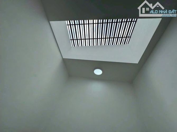 Siêu phẩm nhà mới Linh Xuân Thủ Đức, 3PN, 4WC, chỉ 4.4 tỷ sổ hồng - 2