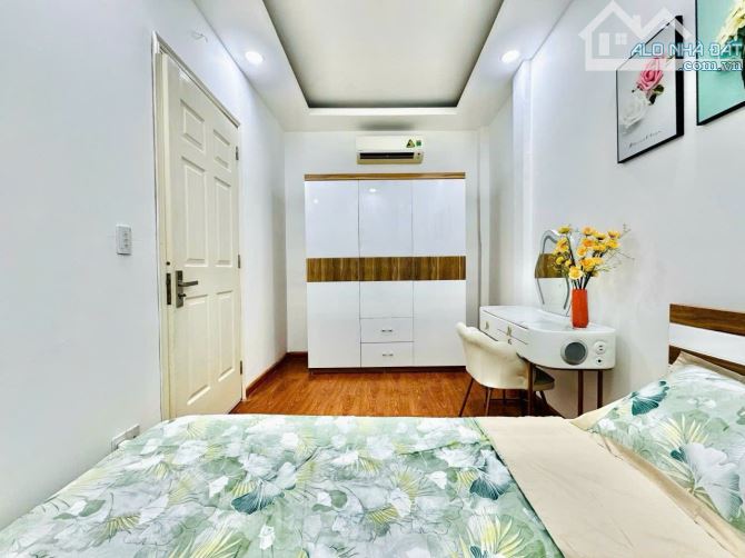 💥  Bán nhà 2 tầng đường Nguyễn Văn Khối, P8 Gò Vấp. Dt 3.3x8m Giá hơn 3 tỷ - 2
