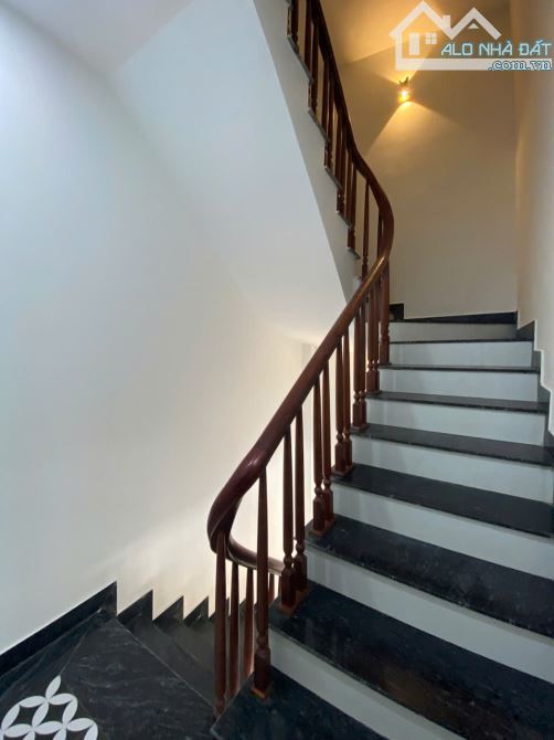 Bán nhà xây mới 5 tầng – DT 31m², MT 4m, Phúc Lợi Long biên - 2