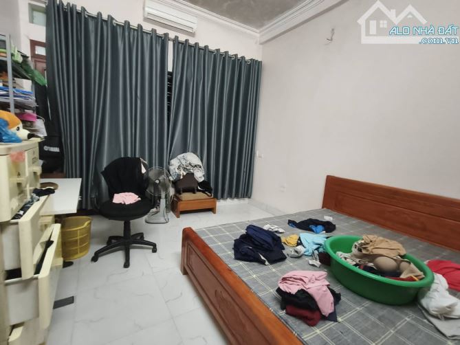 Nhà dân xây 45m² phố Thúy Lĩnh, 4 tầng chắc chắn, ô tô đỗ cổng giá 5.9 tỷ - 2
