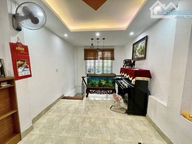 CẠNH TẬP THỂ CÔNG AN ĐA SỸ HÀ ĐÔNG, 39M, 5T, MT3,4M, GIÁ 12,9 TỶ - 2