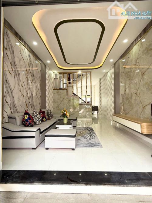 Nhà Đẹp Tx52 cách Hà Huy Giáp 400m  ( 4M x 15M) 1 trệt 2 lầu Q12 - 2