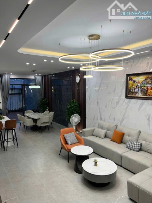 CHÍNH CHỦ BÁN NHÀ MẶT TIỀN – GIÁ 2 TỶ 100 – CẦN ĐƯỚC, LONG AN – 110M2 – SHR - 2