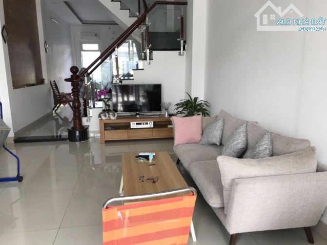 NHà 2 Tầng Mặt Tiền Nguyễn Văn Linh, Quận 7, KD Đa Nghề, Giá 22 Tỷ - 2