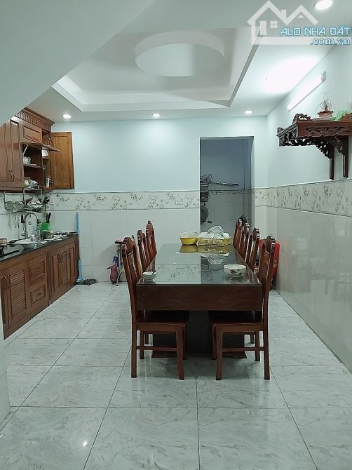BÁN NHÀ HẺM XE HƠI GÒ DẦU - 2 TẦNG - 82M2 - CHỈ 7.X TỶ TL - 2