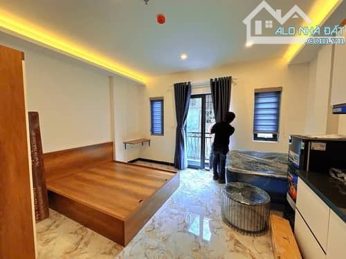 GÀ ĐẺ TRỨNG VÀNG - TOÀ CCMN NGAY NGÃ 5 Ô CHỢ DỪA - DT 52M X 8 TẦNG - MT 4.8M - 2
