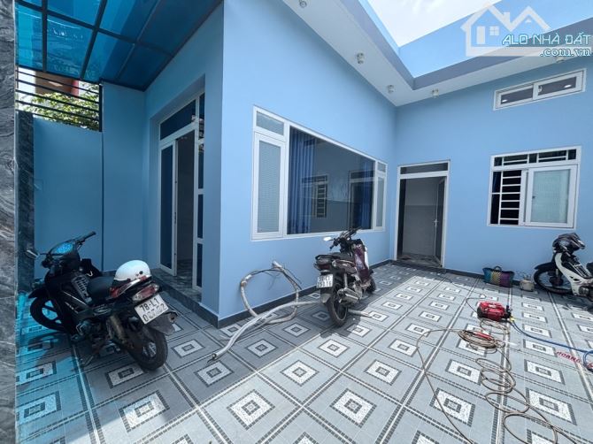 🔥🔥😳 S.Ố.C 😳🔥🔥 121M2- đường 10M - 2TẦNG - TT NHÀ BÈ - CHỈ 6.75TỶ ( TLCC)🤩✨✨  🏡🏡 - 2