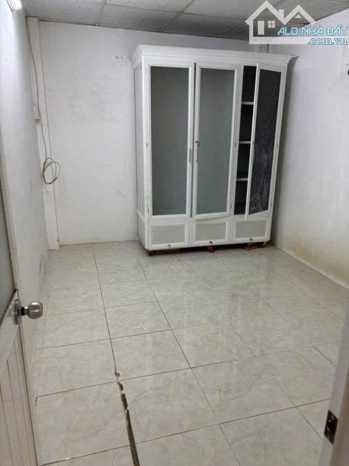🌟 NHÀ NHỎ XINH XINH ĐƯỜNG SỐ 1, GẦN CHỢ XÓM MỚI, 2 TẦNG, 2PN, GIÁ CHỈ 2.380 TỶ TL. - 2