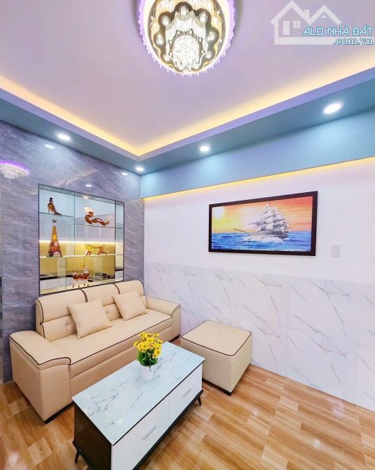 Bán nhà hẻm Nguyễn Thái Học-Vạn Thạnh-Nha Trang gần chợ Đầm, gần biển - 2