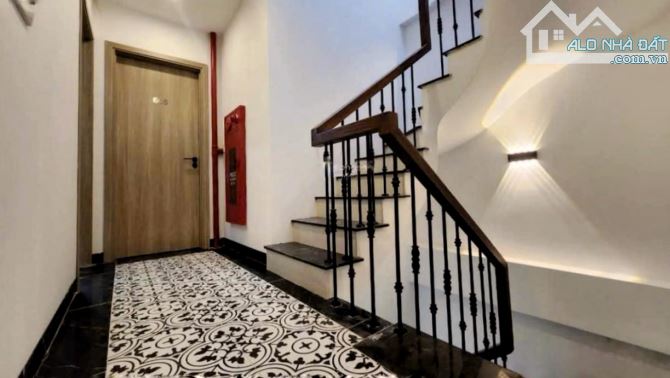 Ngang bề thế 5.2m hiếm nhà mặt tiền 120m2 x 4T Trần Quý, Q11. Giá 30,4 tỷ - Ngay chợ Thiếc - 2