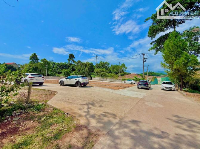 🔥 BÁN ĐẤT KIỆT Ô TÔ TẢI HUYỀN TRÂN CÔNG CHÚA. CẠNH KDL LÀNG HƯƠNG - 2