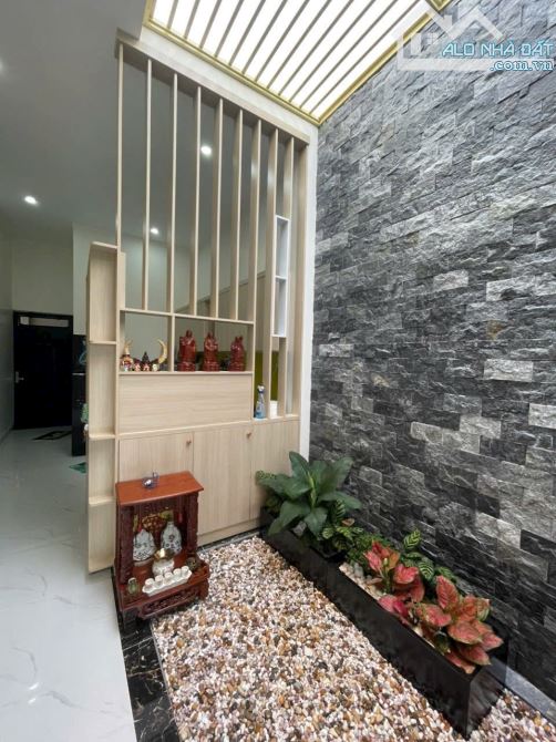 Bán nhà 6 x 21 Nguyễn chí thanh ninh Sơn chỉ 2 tỷ 450 - 2