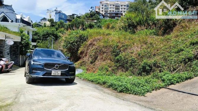 Bán đất hẻm 11 Khe Sanh, Phường 10, TP. Đà Lạt – Khu vực biệt thự, view thung lũng thoáng - 2