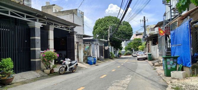 Bán Đất Mặt Tiền Đường 26 Làng Tăng Phú Tăng Nhơn Phú A, TP. Thủ Đức, 72.1m² Tặng Nhà C4, - 2