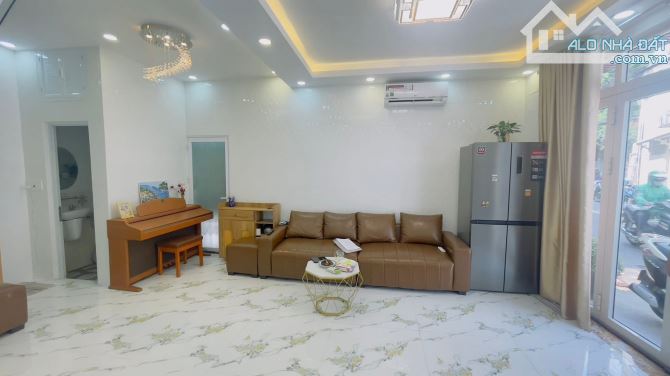Bán nhà HXH 2 tầng Lê Văn Sỹ, ngang bề thế 7m 3PN giá 8.7 tỷ TL - 2