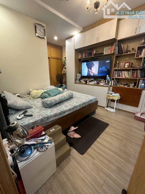 bán chung cư cao cấp Liễu Giai - 73m, giá 6,9 tỷ - 2