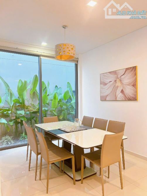 LÔ GÓC SIÊU ĐẸP – HỒ XUÂN HƯƠNG – 182M² – 13,7 TỶ - 2