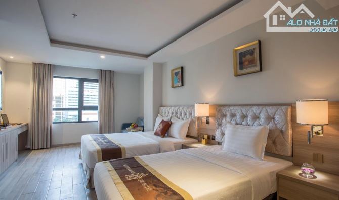 CHO THUÊ KHÁCH SẠN 3 SAO- 75 PHÒNG ĐỀU CÓ CỬA SỔ- VIEW ÔM TRỌN CẦU 3 SON- 1,7 TỶ/TH - 2