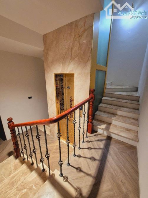 Bán gấp nhà 5 tầng 84m2 nội thất đỉnh thang máy nhập khẩu ngõ phố Vũ Trọng Phụng 28 tỷ - 2