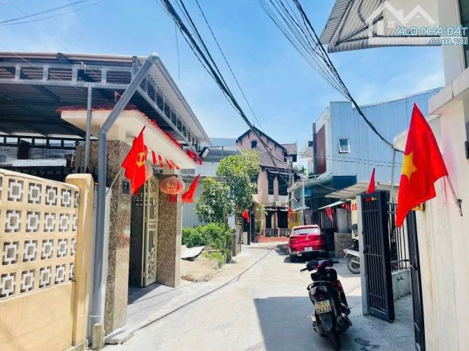 Nhà 2 tầng Full nội thất - đường ô tô kiệt Lương Văn Can thông qua đường Phan Chu Trinh - 2