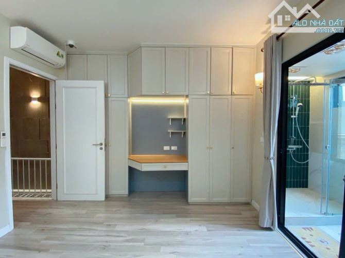 Đào Tấn, Nhà đẹp ở ngay, 5 tầng TM, 2 mặt ngõ, 15m oto tránh. 70m, mt4m. 18.8 tỷ - 2