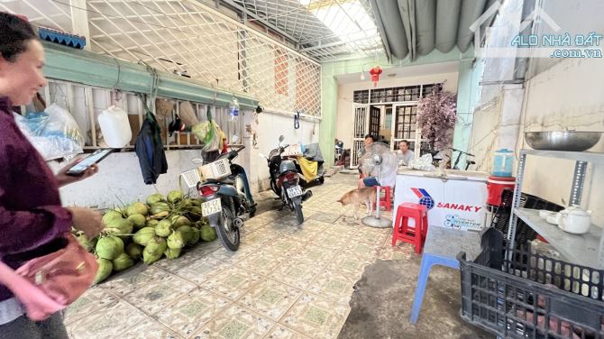 Cần bán gấp nhà phố Nguyễn Văn Quỳ và cơ hội đầu tư vàng . - 2