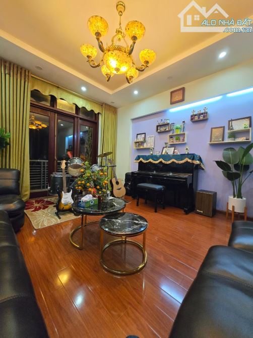 Bán nhà riêng Cầu Diễn, ô tô tránh, kinh doanh, 56m2 × 5 tầng, chỉ 14,5 tỷ ( có bớt ) - 2