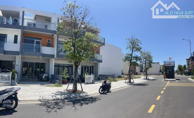 BÁN 2 CĂN Liền kề nhau, NHÀ THÔ GÓI 8, MỸ GIA – 3 TẦNG. CHỈ 6 TỶ 150. CN23.8 - 2