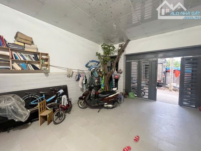 BÁN NHÀ HẺM XE HƠI GẦN MẶT TIỀN TÔ NGỌC VÂN, P. LINH TÂY, THỦ ĐỨC. 110M2, 3PN, 7TỶ. - 2