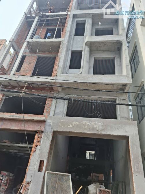 BÁN NHÀ 5 TẦNG MỚI XÂY - TRUNG MỸ TÂY - Q12 - HẺM XE HƠI 8m- GIÁ 8.6ty - 2