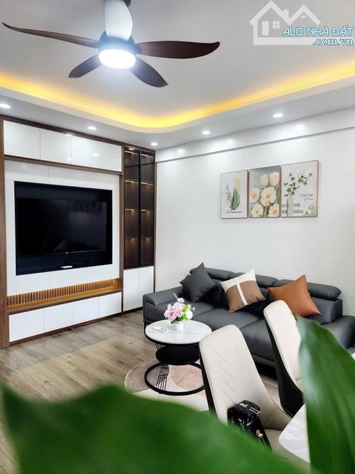 BÁN CĂN HỘ CHUNG CƯ CT2 BẮC LINH ĐÀM  - 72m2 -   thiết kế 3 ngủ 2 wc - 2