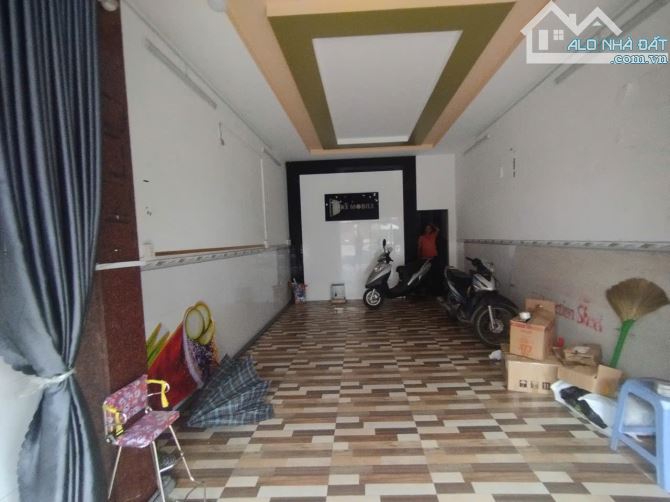 Cần cho thuê mặt bằng đường Phạm Văn Thuận, giá phù hợp - 2